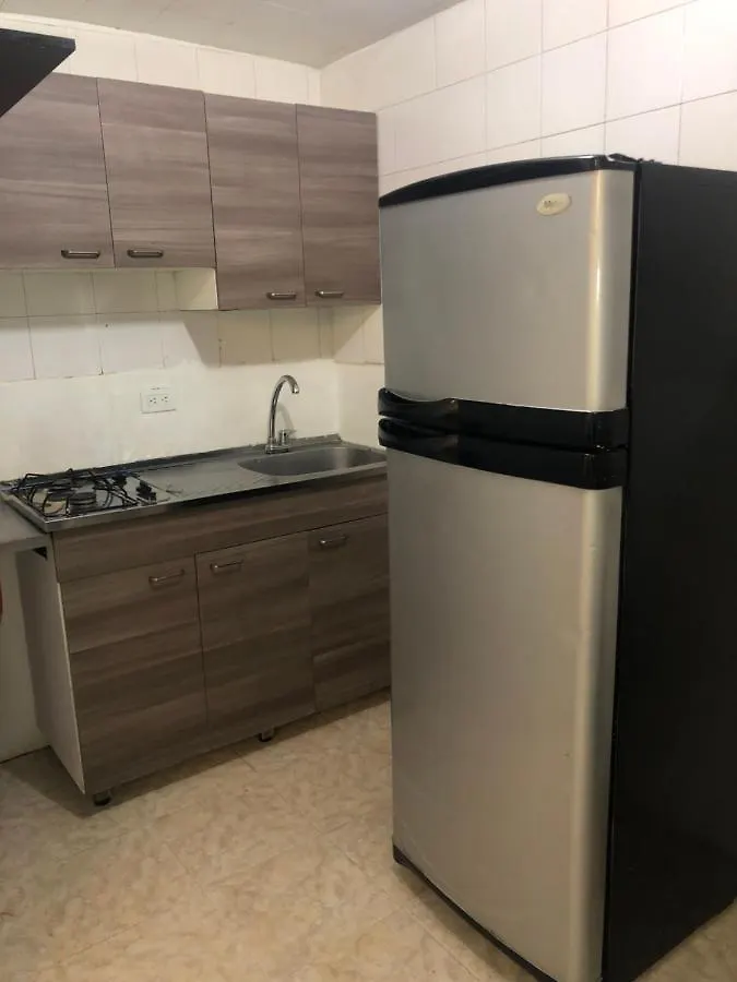 Apartamento Comodo En Laureles , Centrico Y Bien Ubicado 201 Lägenhet Medellín