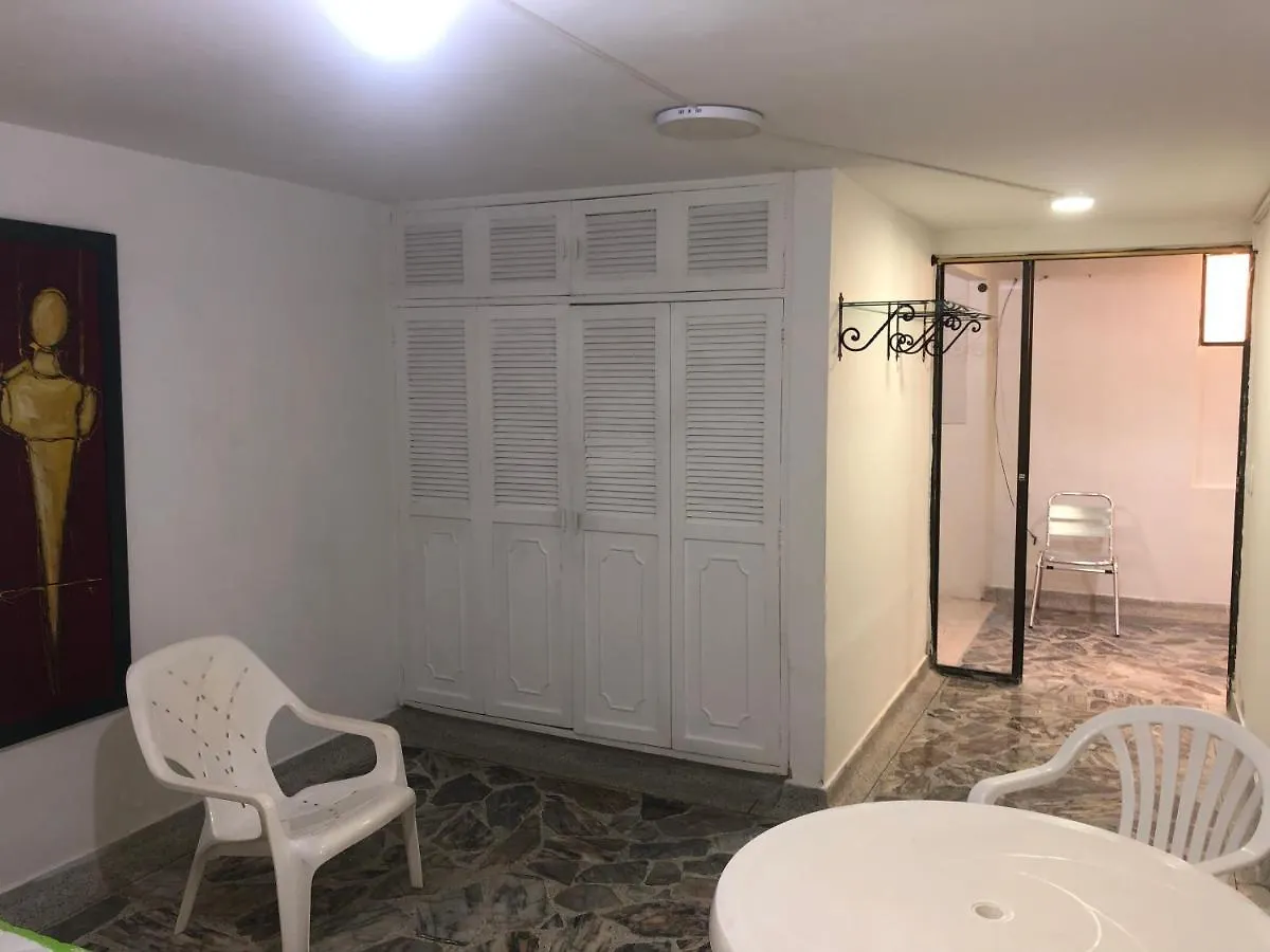 Apartamento Comodo En Laureles , Centrico Y Bien Ubicado 201 Lägenhet Medellín
