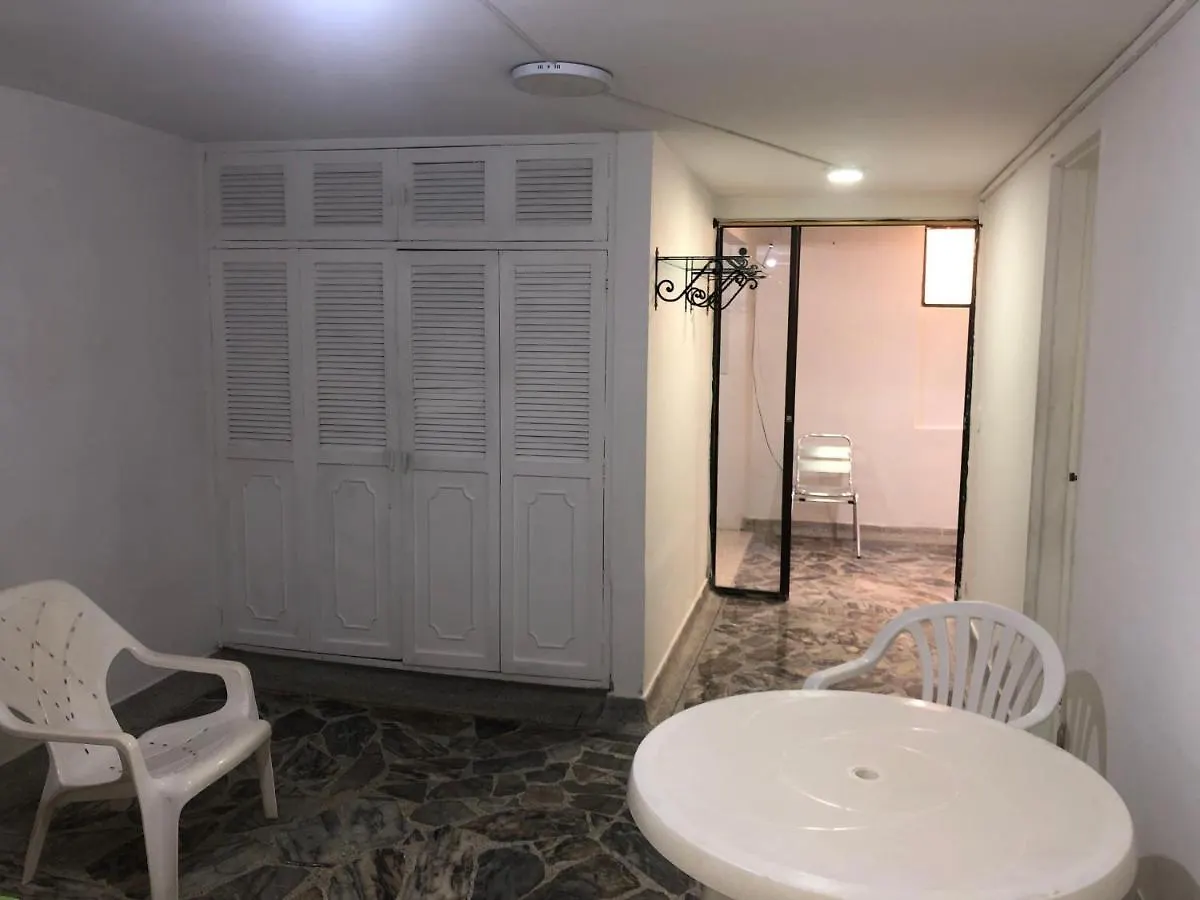 Apartamento Comodo En Laureles , Centrico Y Bien Ubicado 201 Lägenhet Medellín