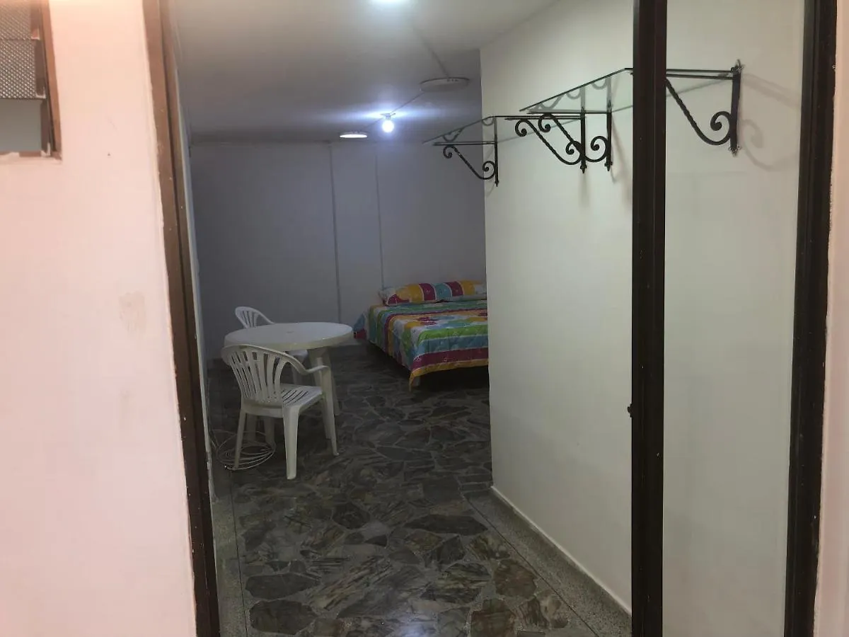 Apartamento Comodo En Laureles , Centrico Y Bien Ubicado 201 Lägenhet Medellín
