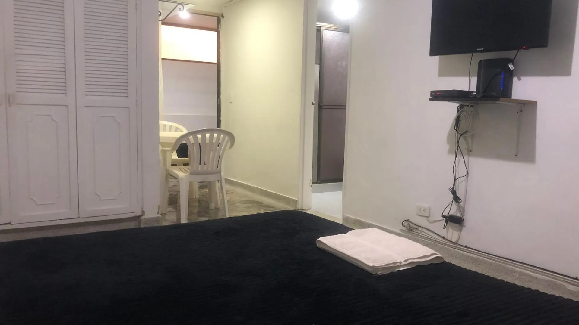 Apartamento Comodo En Laureles , Centrico Y Bien Ubicado 201 Lägenhet Medellín