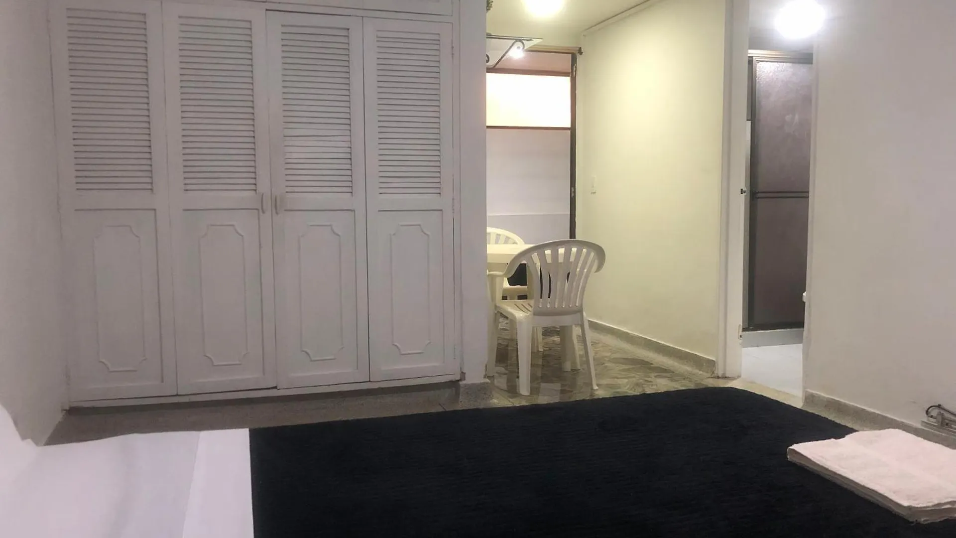 Apartamento Comodo En Laureles , Centrico Y Bien Ubicado 201 Lägenhet Medellín