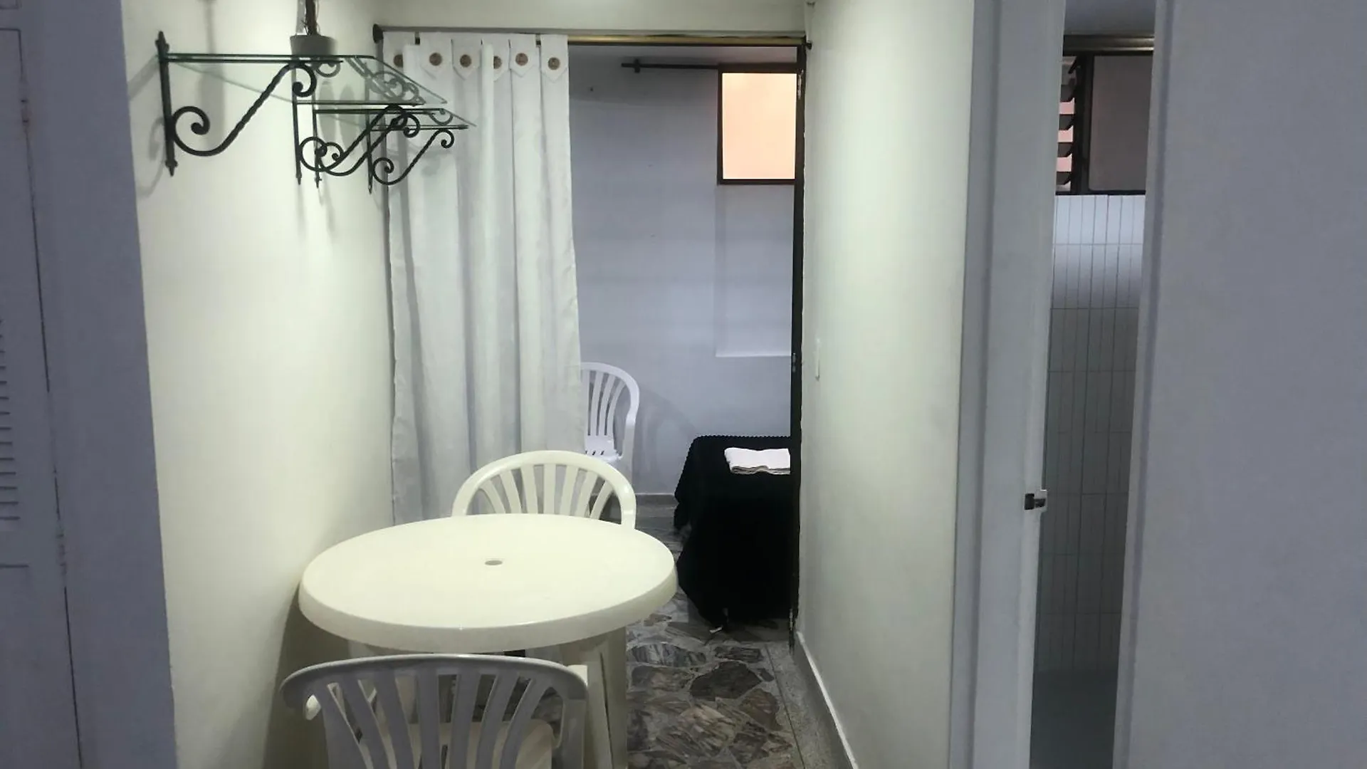 Apartamento Comodo En Laureles , Centrico Y Bien Ubicado 201 Lägenhet Medellín Colombia