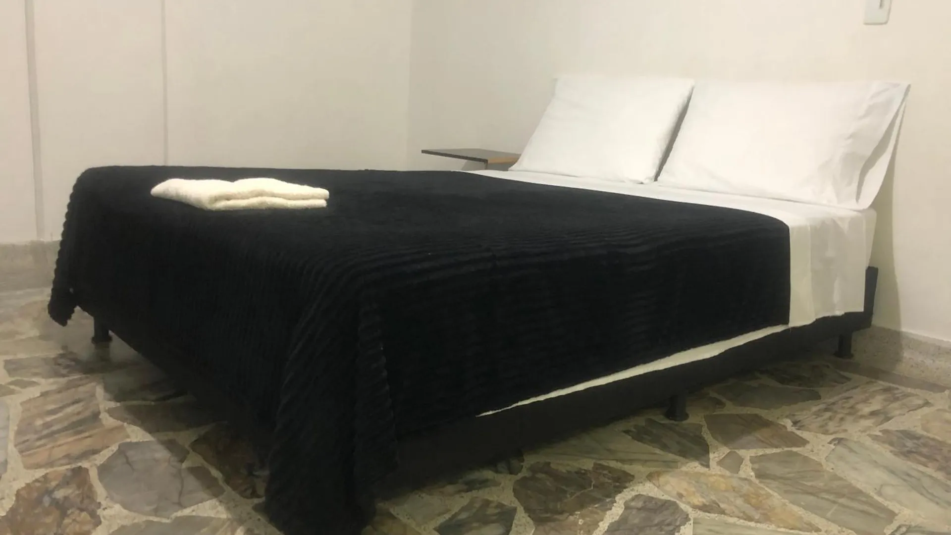 Apartamento Comodo En Laureles , Centrico Y Bien Ubicado 201 Lägenhet Medellín Colombia